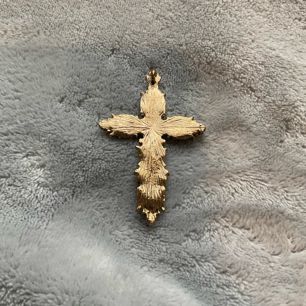 Lot of Religious Charms for Crafting - Picture 9 of 10